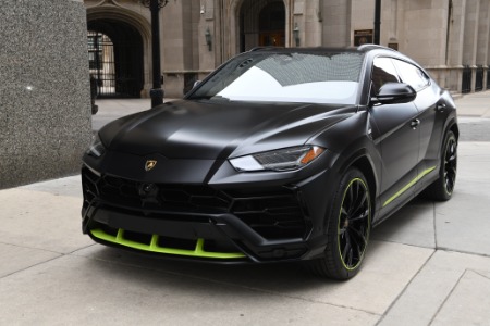 2022 Lamborghini Urus 