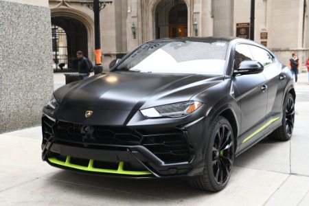 2022 Lamborghini Urus 