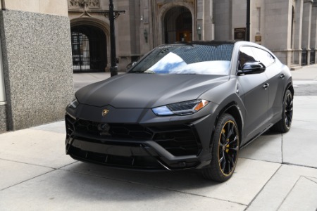 2022 Lamborghini Urus 