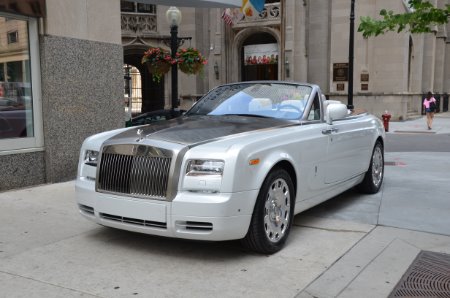 2017 Rolls-Royce Phantom Drophead Coupe 