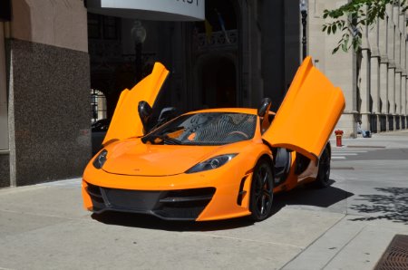 2012 McLaren MP4-12C 