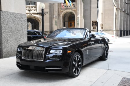 2018 Rolls-Royce Dawn Music