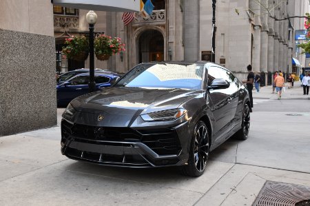 2019 Lamborghini Urus 