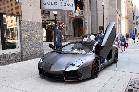 2016 Lamborghini Aventador LP 700-4