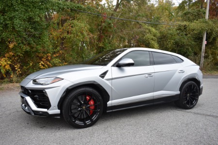 2020 Lamborghini Urus 