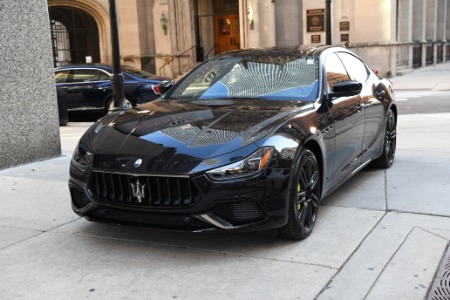 2022 Maserati Ghibli Modena Q4